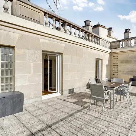 Le Nid Du Roi - Terrasse - Versailles